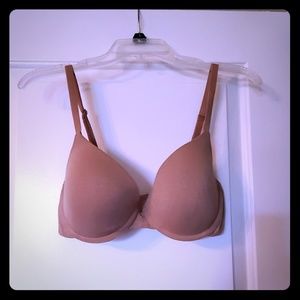 Victoria's Secret T-shirt Bra